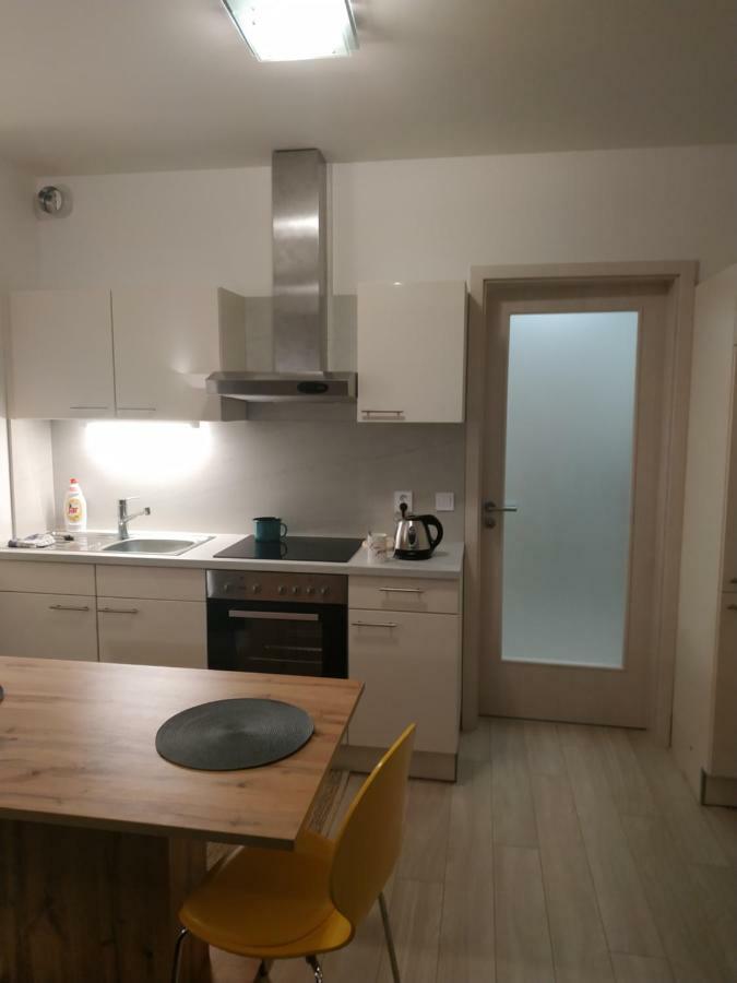 Kosice Smart Apartman Luaran gambar